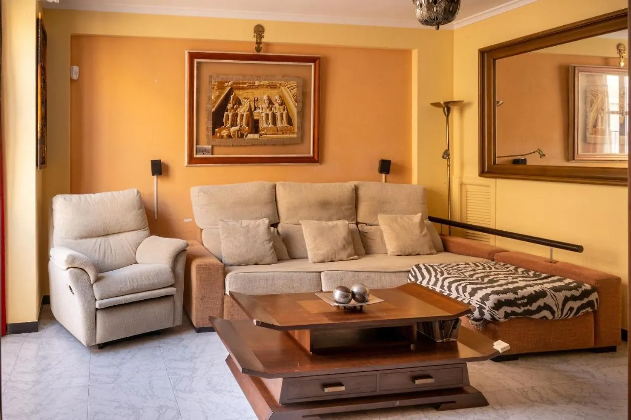 Casa Salmon Villa Cadiz 0*,